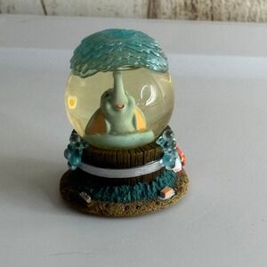 Vintage 3" MINIATURE Dumbo Elephant Snow Globe Figurine Disney Parks Authentic